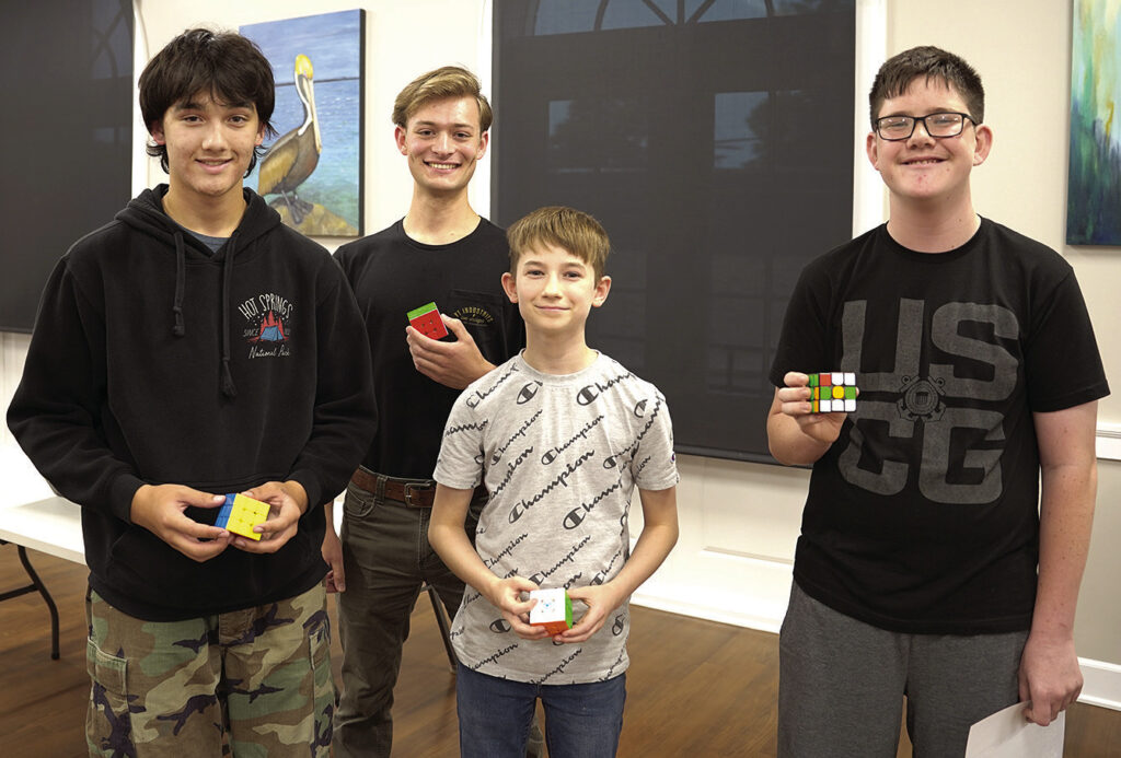 Rubik’s Cube Competition Held at the Jena Library - The Jena Times